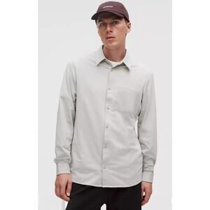 Lululemon Commission Long Sleeve Button Down Shirt Men's Medium Light Gray